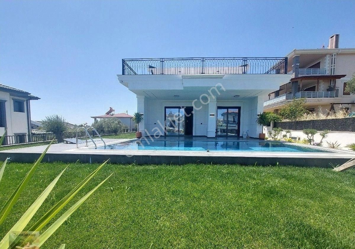 Narlı'da 700m2 Arsa İçerisinde Denize Uzanan 4+1 Saunalı, Jakuzili Ultra Lüx Müstakil Villa - Görsel 12