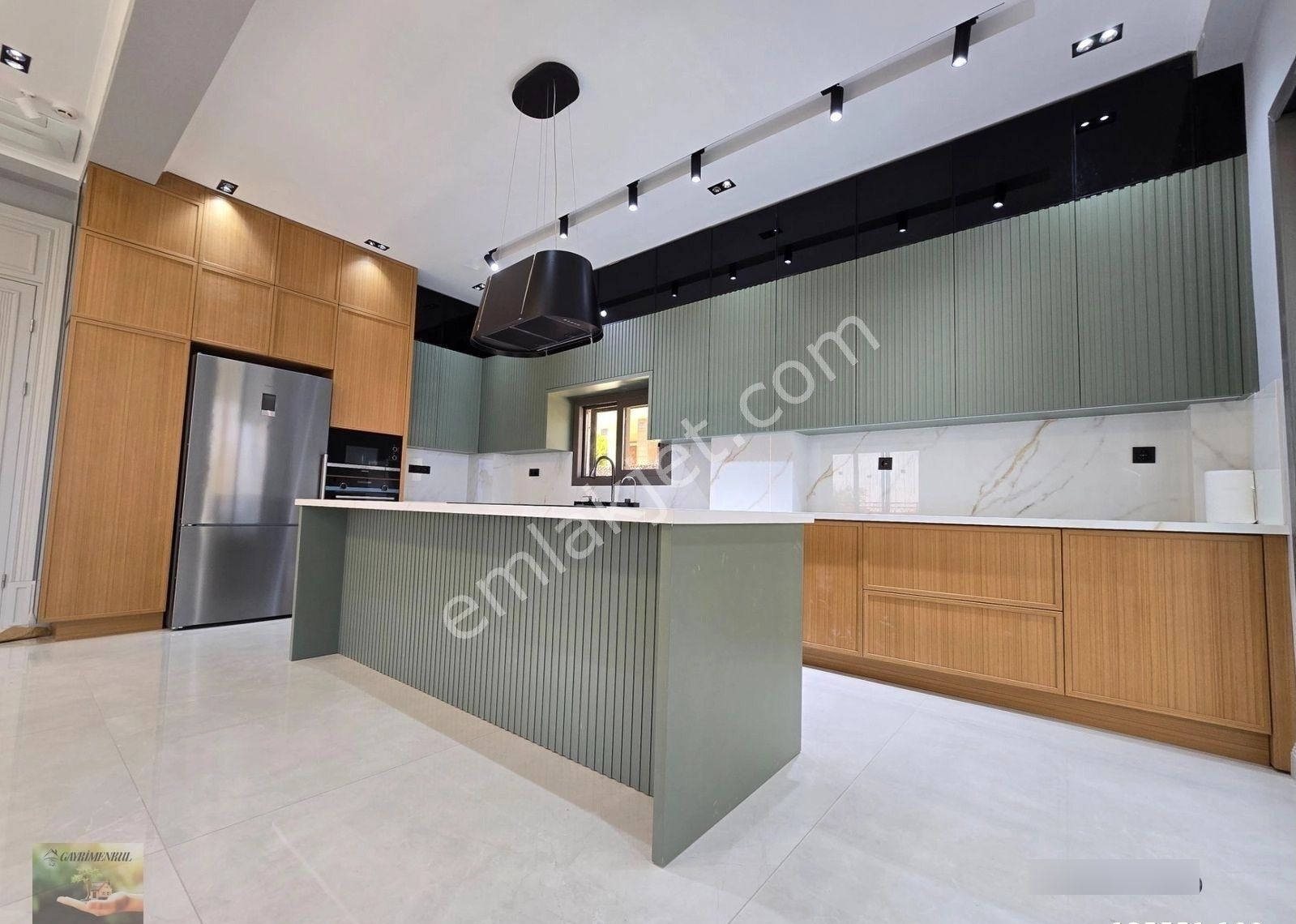 Narlı'da 700m2 Arsa İçerisinde Denize Uzanan 4+1 Saunalı, Jakuzili Ultra Lüx Müstakil Villa - Görsel 2