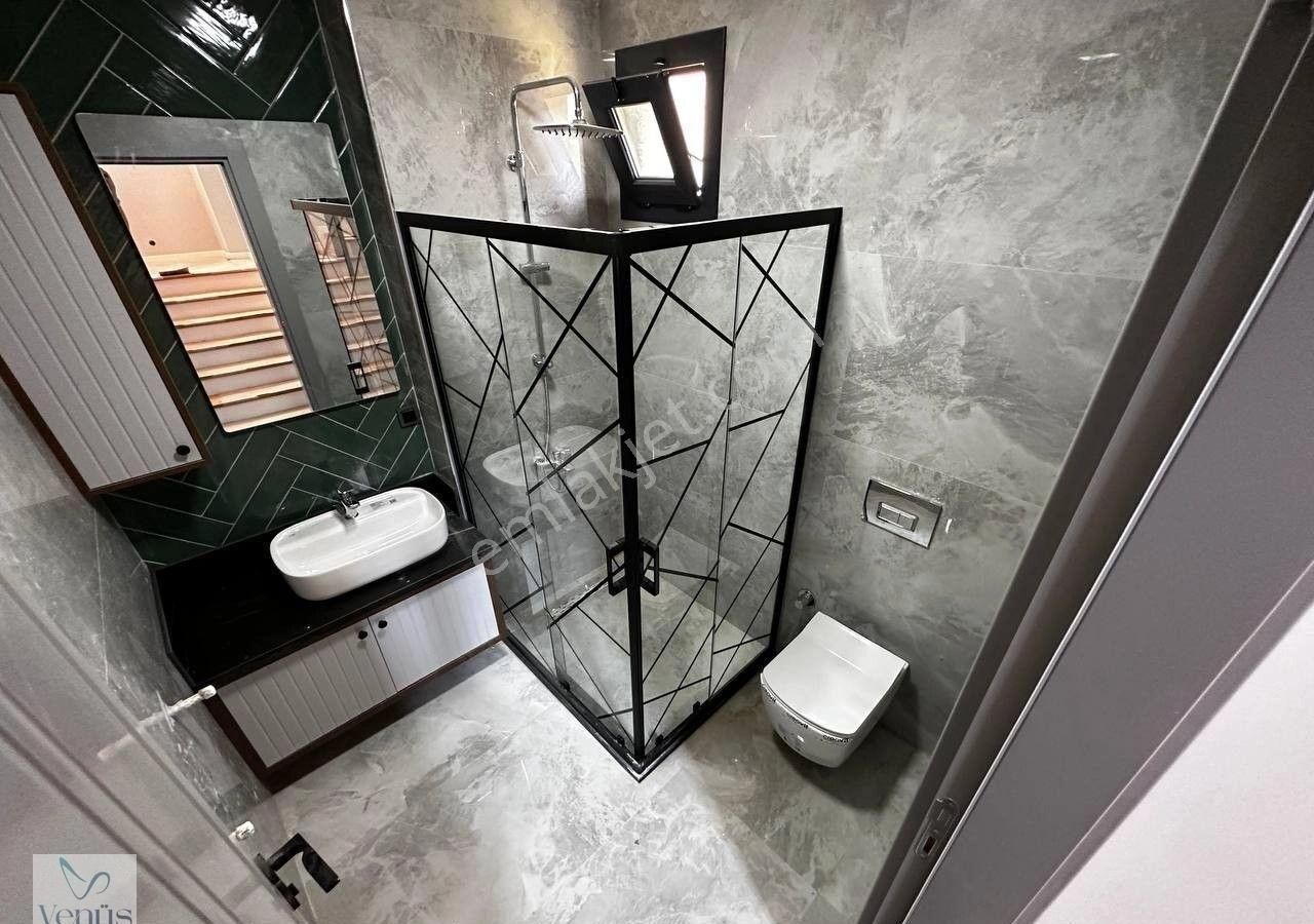 Altınoluk'ta Muhteşem Peyzajlı Havuzlu 4+1 Ultra Lüks Loft Villa - Görsel 30