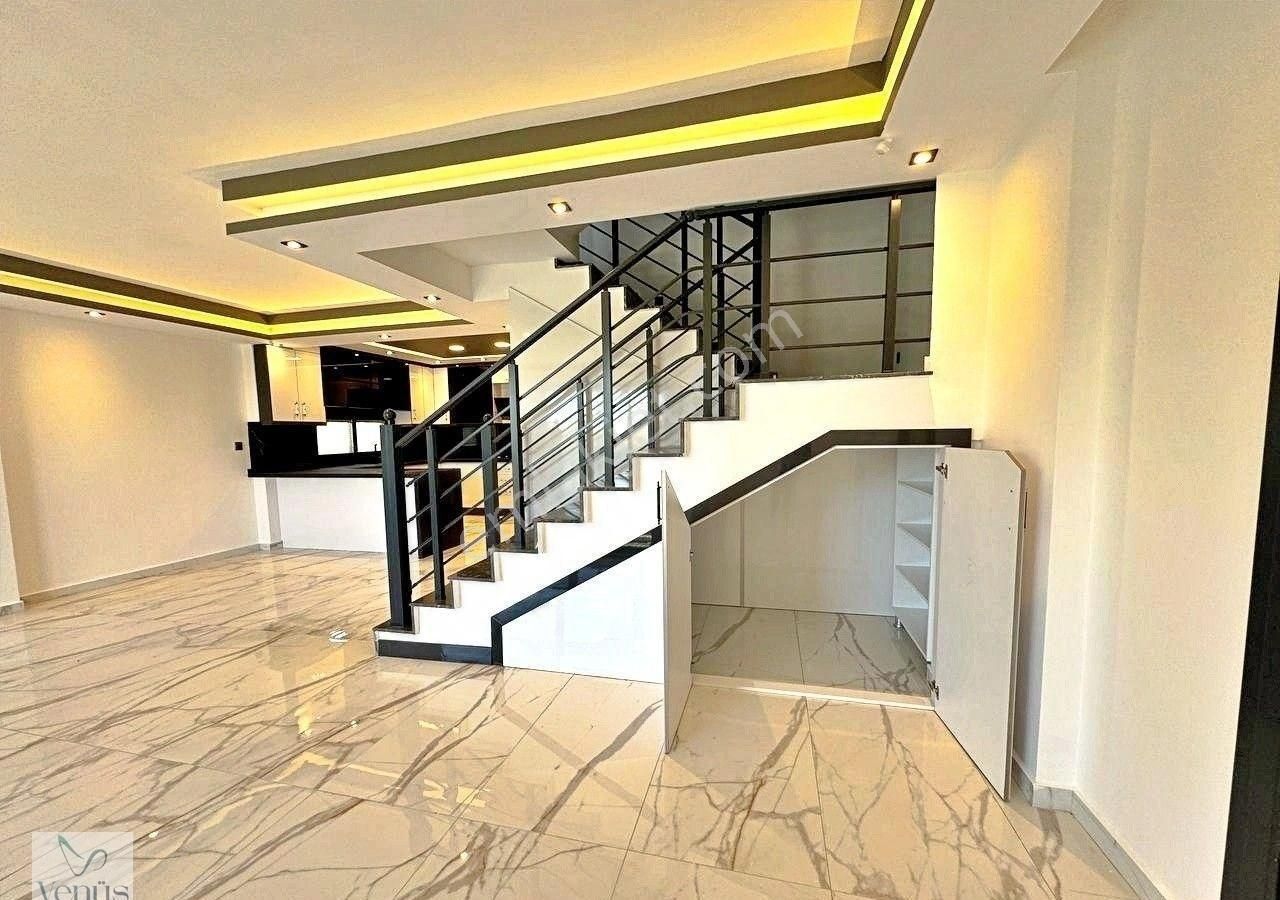 Altınoluk Narlıda 5+1 Müstakil Havuzlu Denize 50mt Ultra Geniş Manzaralı Satılık Villa - Görsel 7