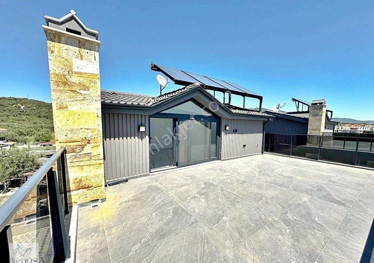 Altınoluk Narlıda 5+1 Müstakil Havuzlu Denize 50mt Ultra Geniş Manzaralı Satılık Villa - Görsel 8