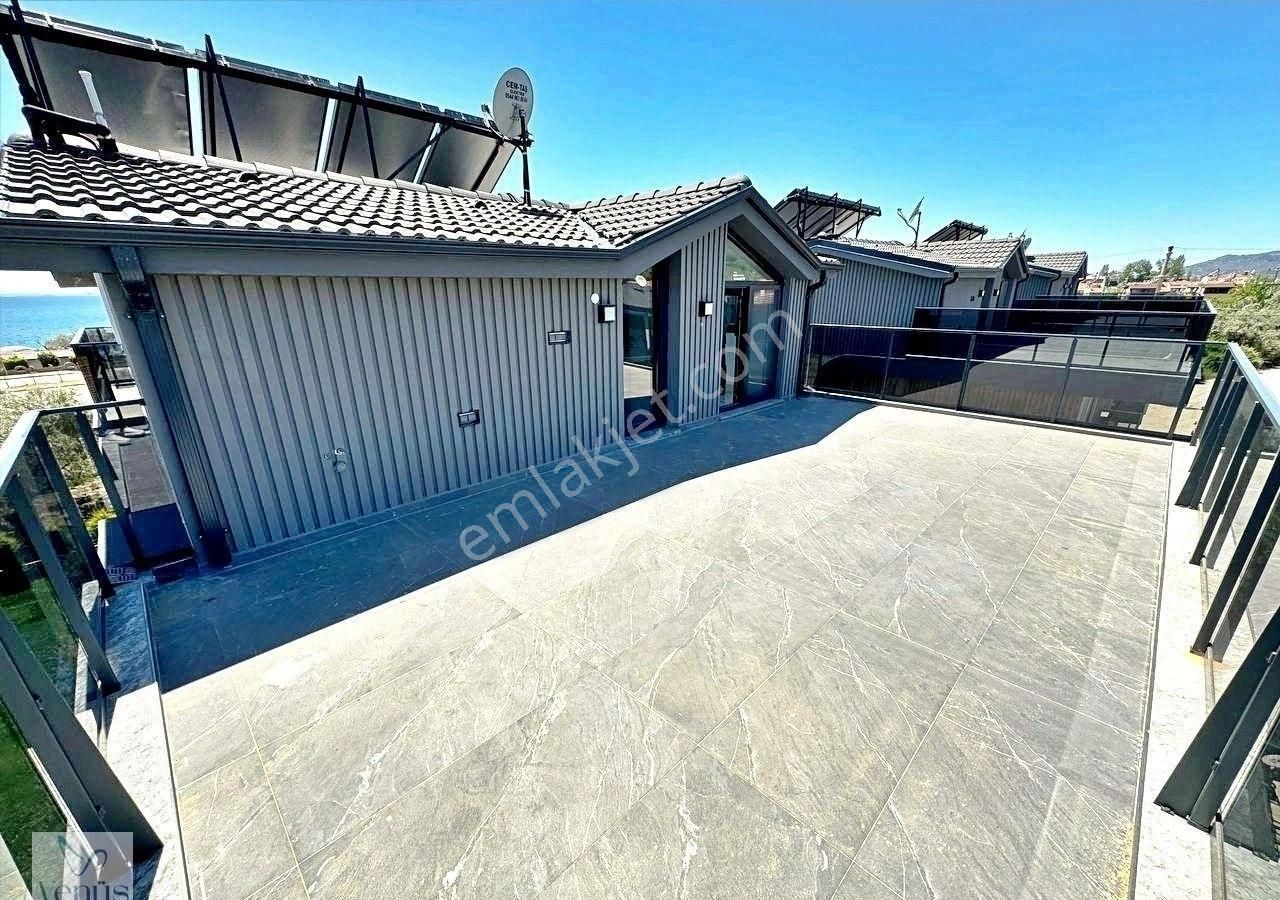 Altınoluk Narlıda 5+1 Müstakil Havuzlu Denize 50mt Ultra Geniş Manzaralı Satılık Villa - Görsel 13