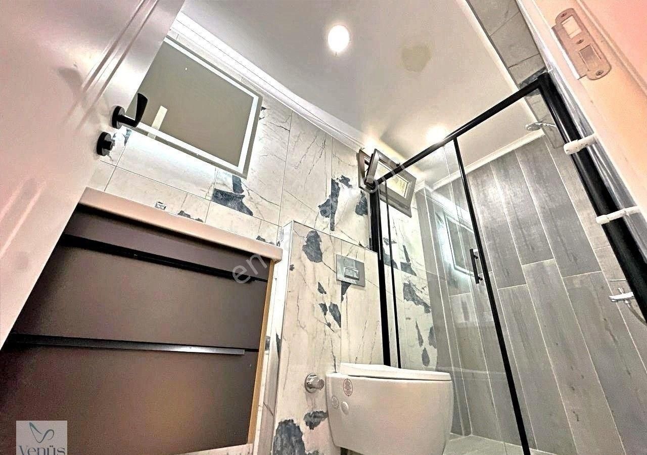 Venüs'den, Güre'de 310m2 Arsa İçerisinde 3+1 Özel Tasarım Müstakil Villa - Görsel 12