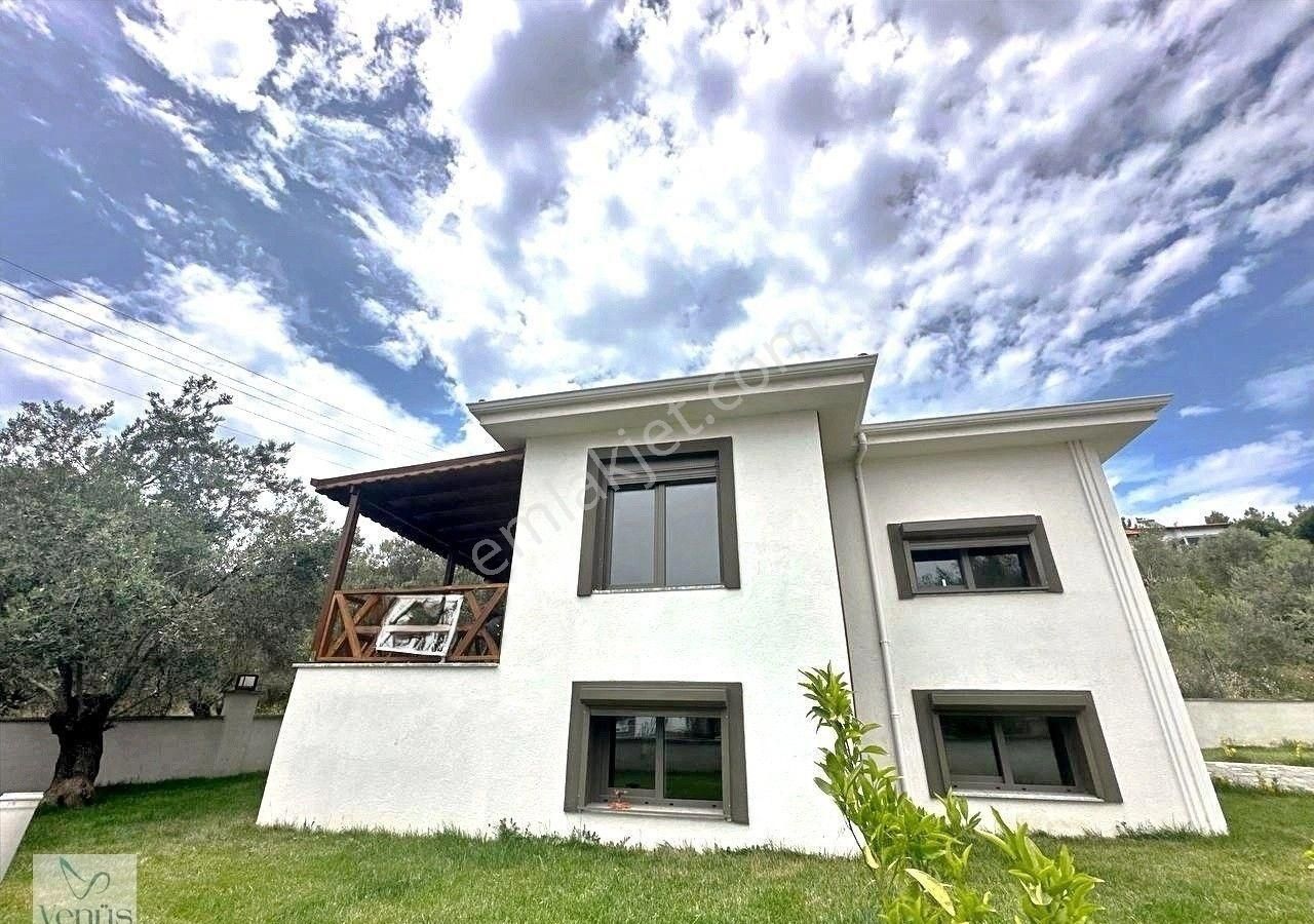 Venüs'den, Güre'de 310m2 Arsa İçerisinde 3+1 Özel Tasarım Müstakil Villa - Görsel 27