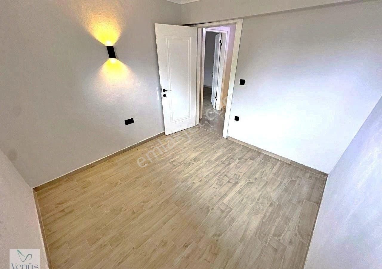 Venüs'den, Güre'de 310m2 Arsa İçerisinde 3+1 Özel Tasarım Müstakil Villa - Görsel 7