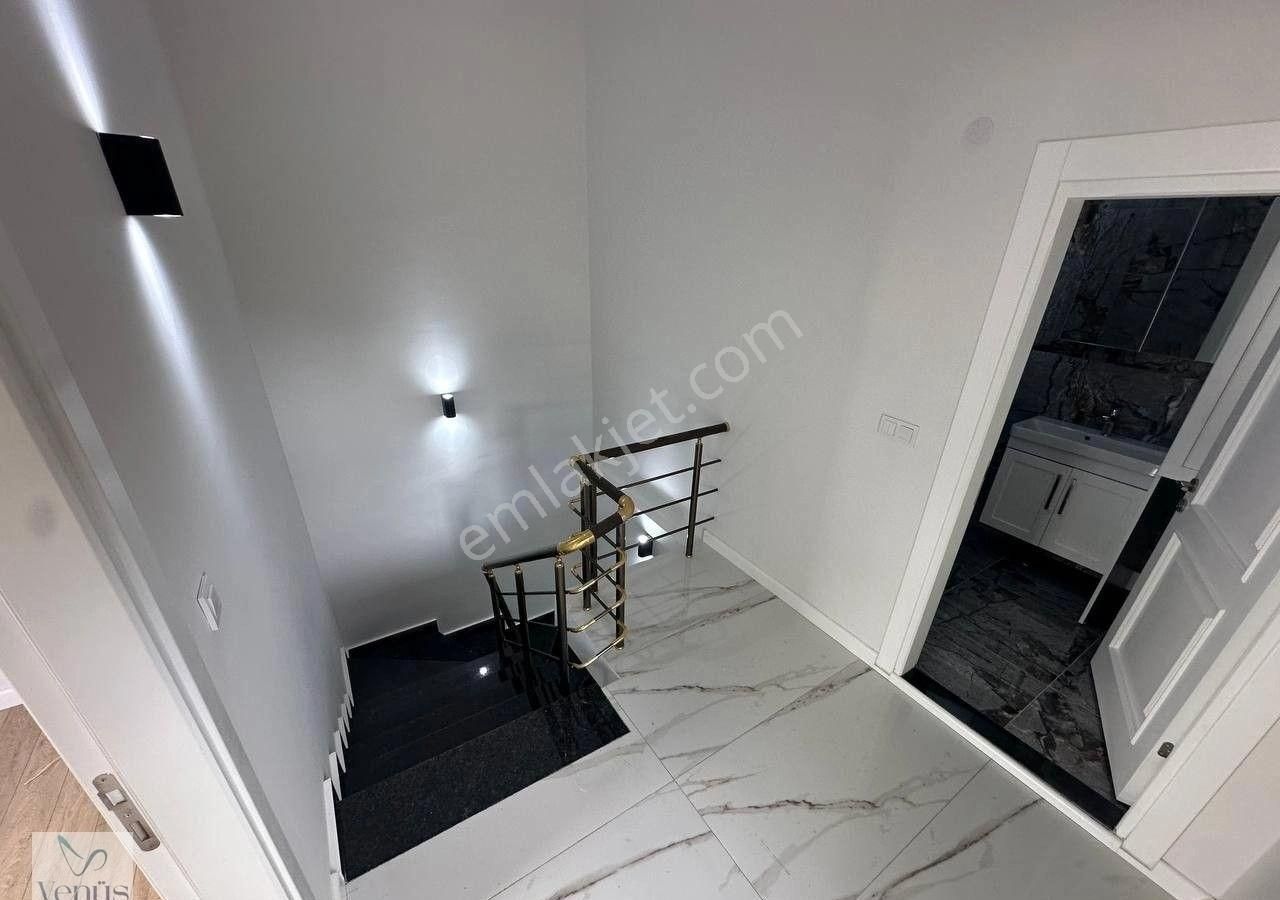 Venüs'den,güre'de Kazdağları İçerisinde Deniz Manzaralı 3+1 Lüks Villa - Görsel 6