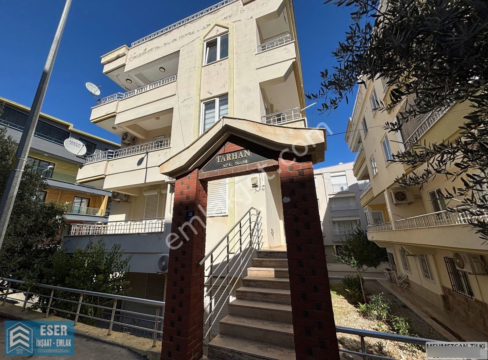 Altınkum Satılık Bütün Odaları Ön Cephe Köşebaşı 2+1 Uygun Daire - Görsel 2