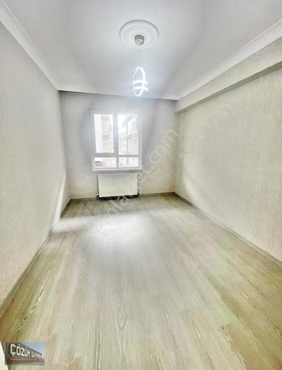 Çözüm Fırsatı Yeni Bina 3+1 Çift Banyo Ön Güney Kombili İskanlı. - Görsel 33