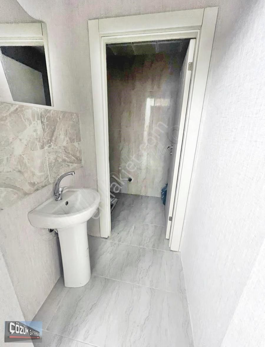 Çözüm Fırsatı Yeni Bina 3+1 Çift Banyo Ön Güney Kombili İskanlı. - Görsel 5