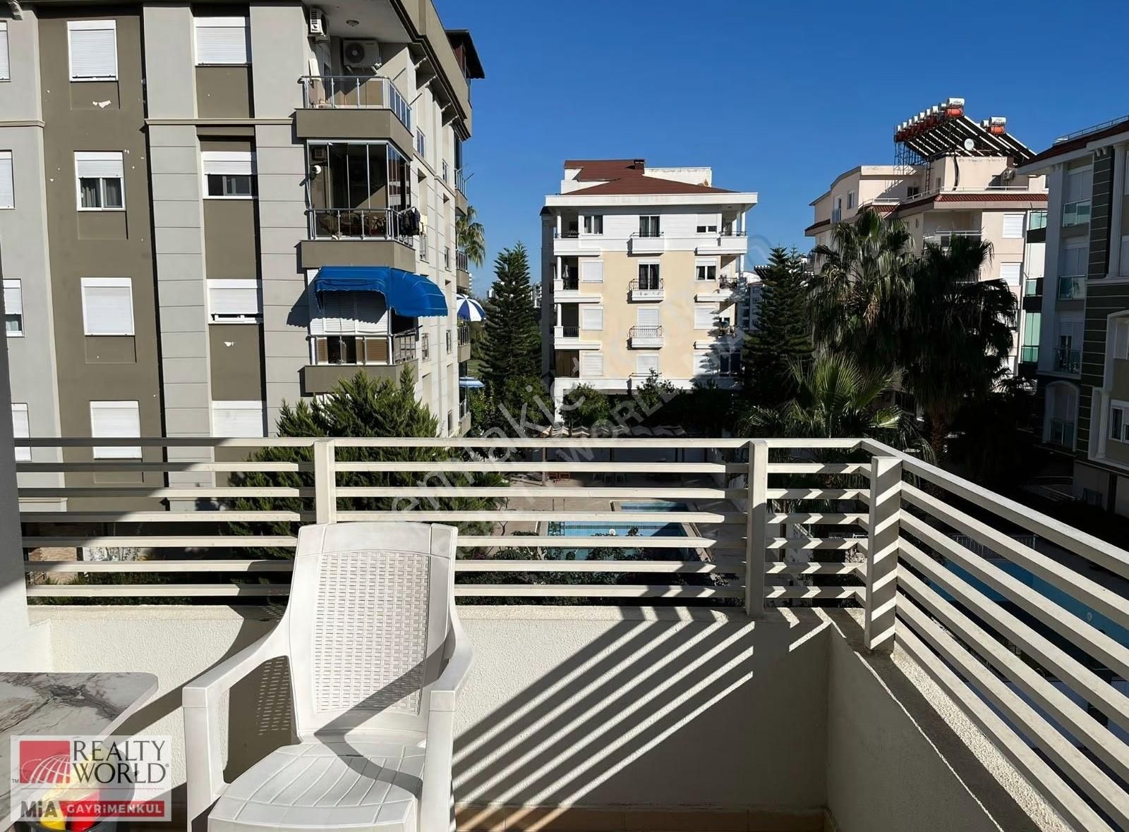 Antalya Konyaaltı Hurma 3+1 Site İçerisinde Satılık Daire - Görsel 2