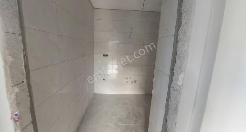 Sıfır Bınada Yerden Isıtmalı Ebeveyn Banyolu Harıka Daıre - Görsel 6