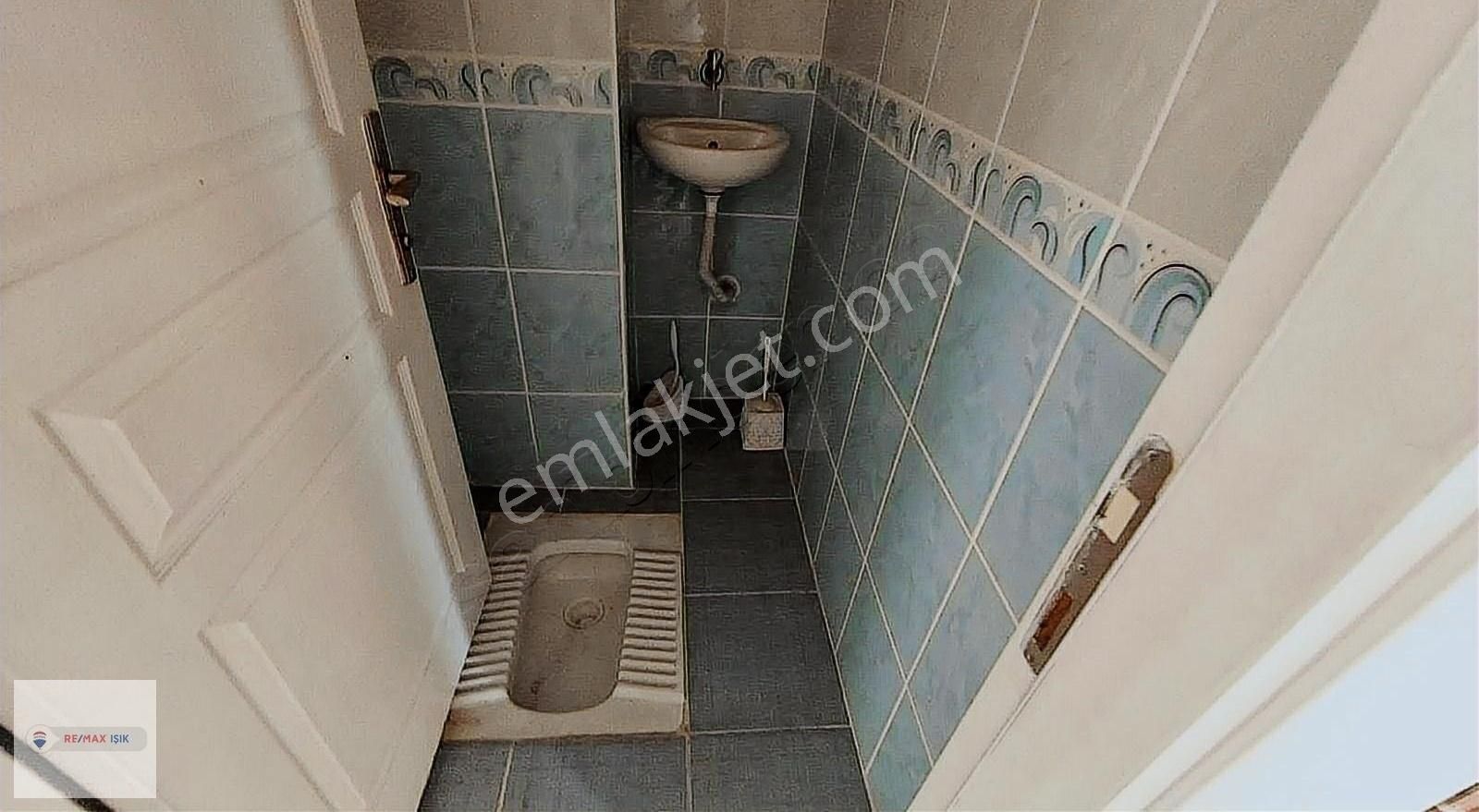 Ümraniye Millet Bahçesine Yürüme Mesafesi 4+2 Fırsat - Görsel 28