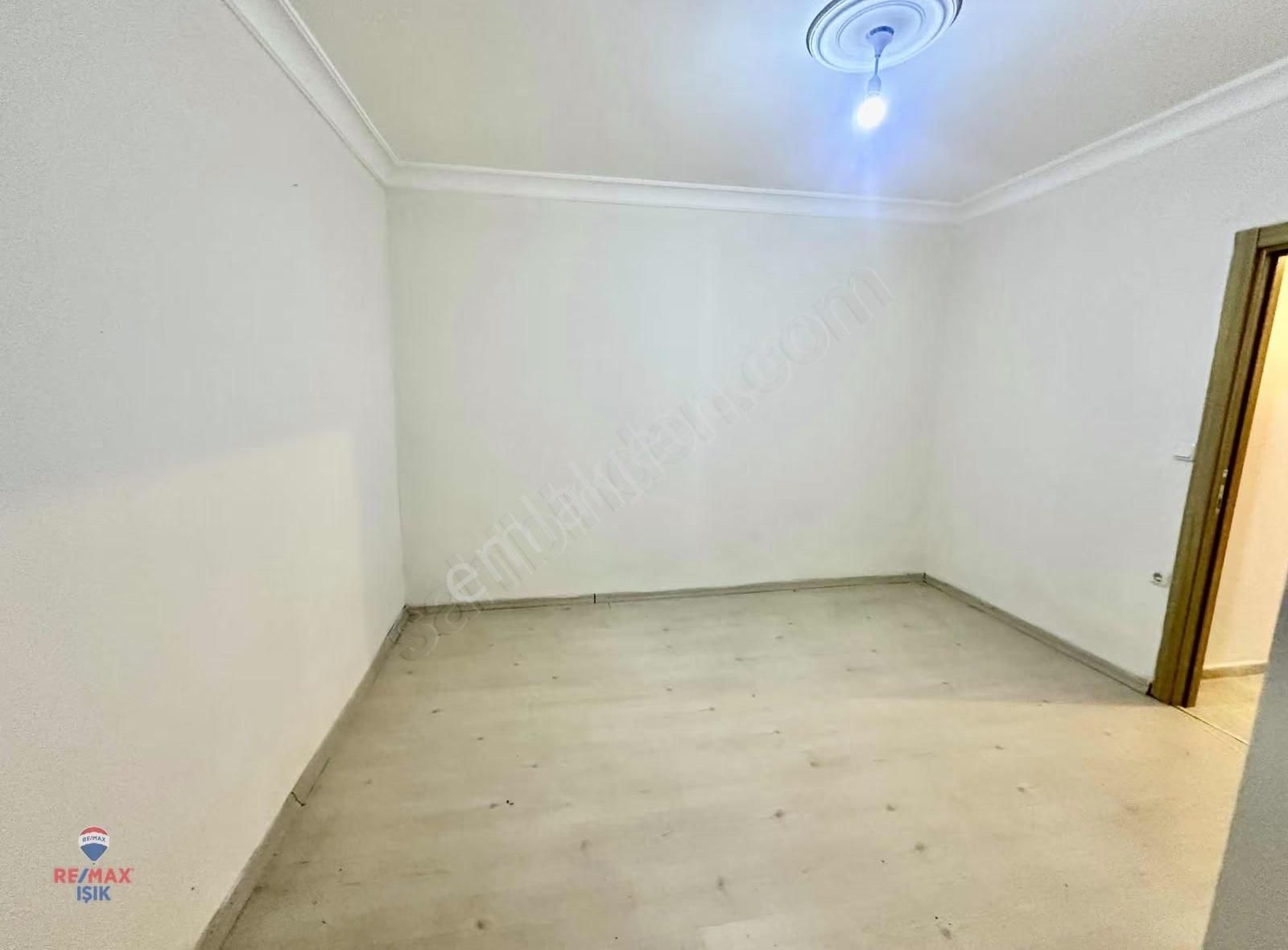 Sancaktepe Osmangazi Mah 3+1 Site İçersınde Daire - Görsel 2