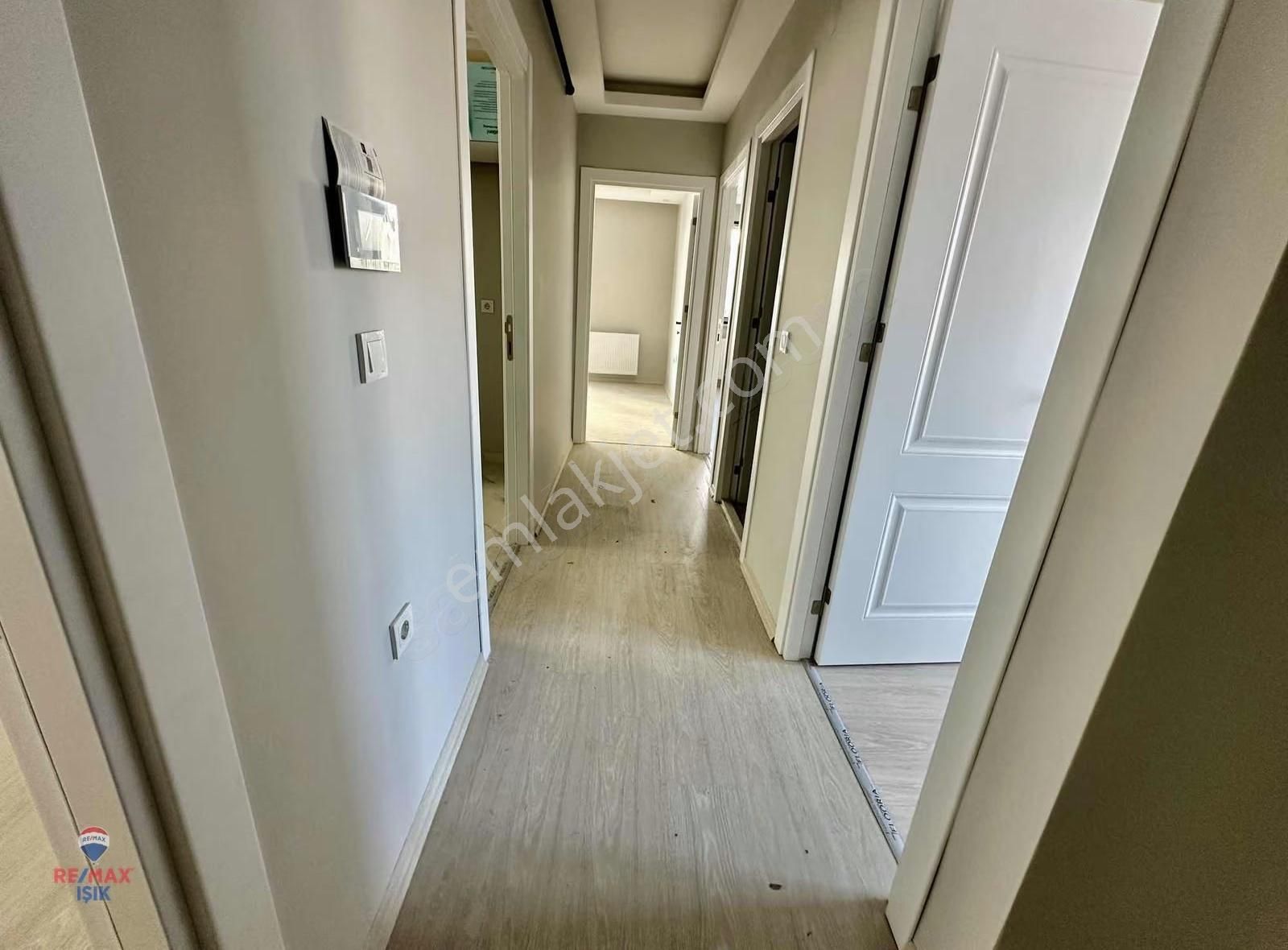 Sancaktepe Abdurrahmangazi Mah 3+1 Arakat Acill Satılık 120 M2 - Görsel 19