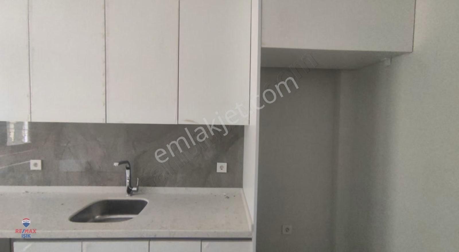 Meclis Mahallesi'nde Lüks Sıfır 3+1 Daire - Görsel 9