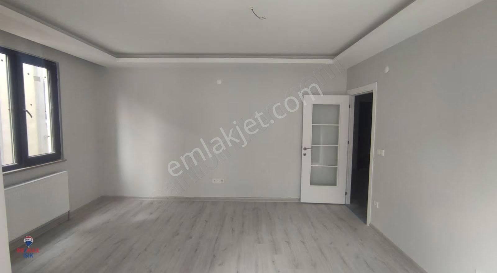 Meclis Mahallesi'nde Lüks Sıfır 3+1 Daire - Görsel 4