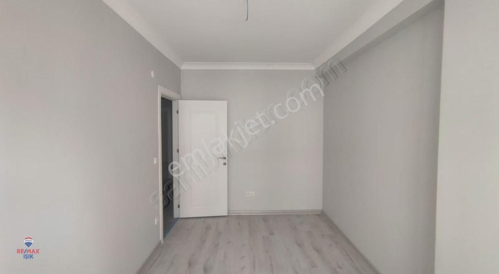 Meclis Mahallesi'nde Lüks Sıfır 3+1 Daire - Görsel 8