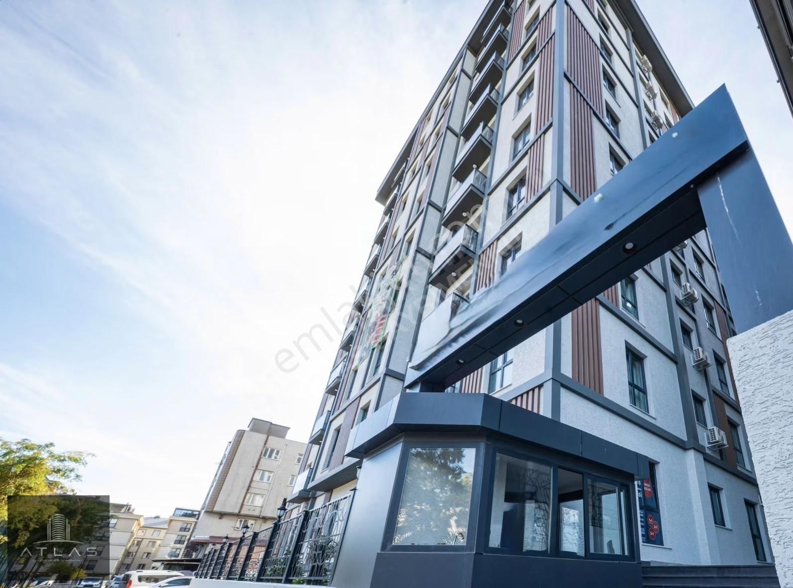 Atlas'tan, Sosyal Tesisli Site'de, 1+1, 75m2, 3.kat, Lüx, Fırsat - Görsel 3