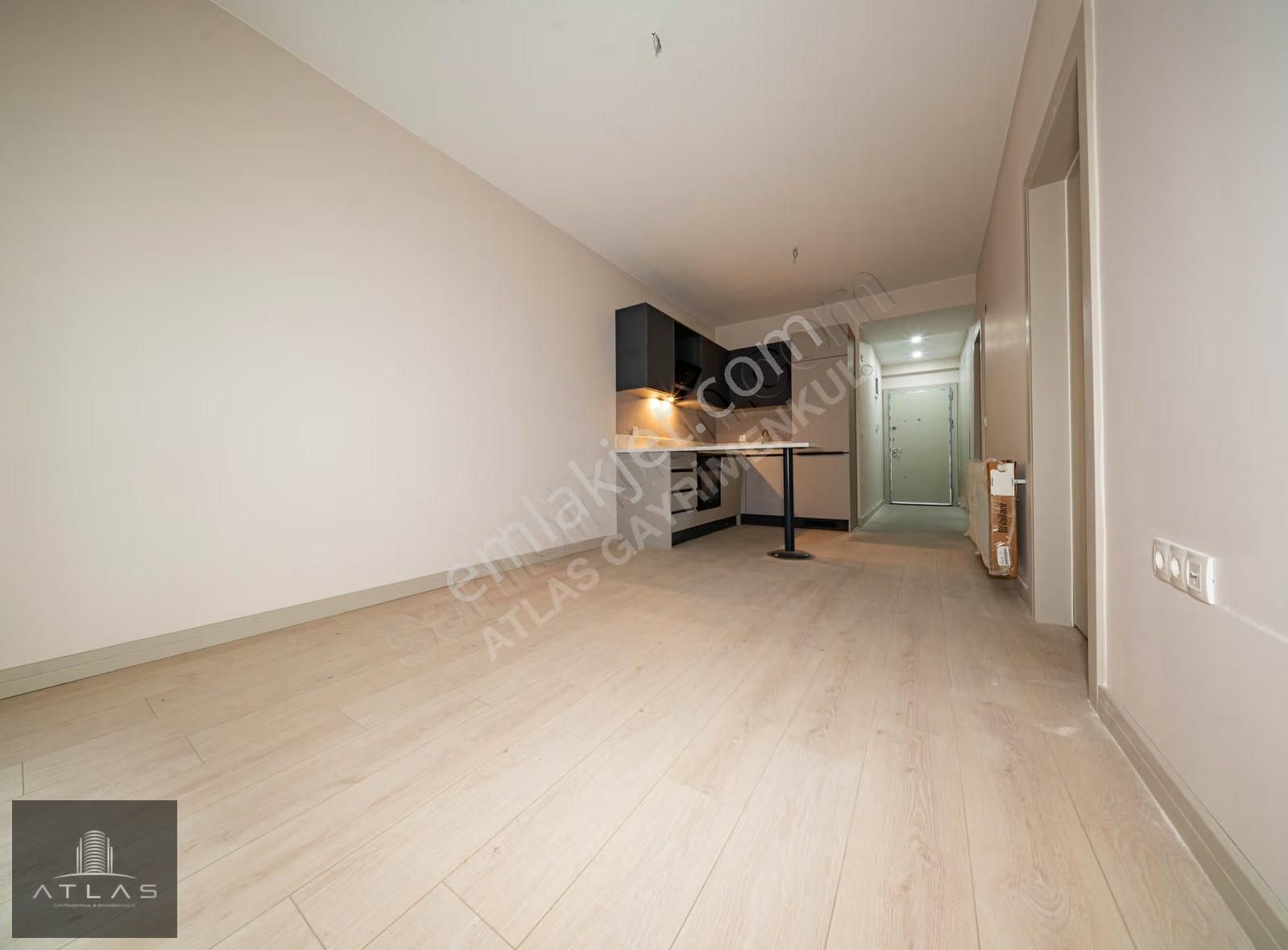 Atlas'tan, Sosyal Tesisli Site'de, 1+1, 75m2, 3.kat, Lüx, Fırsat - Görsel 18