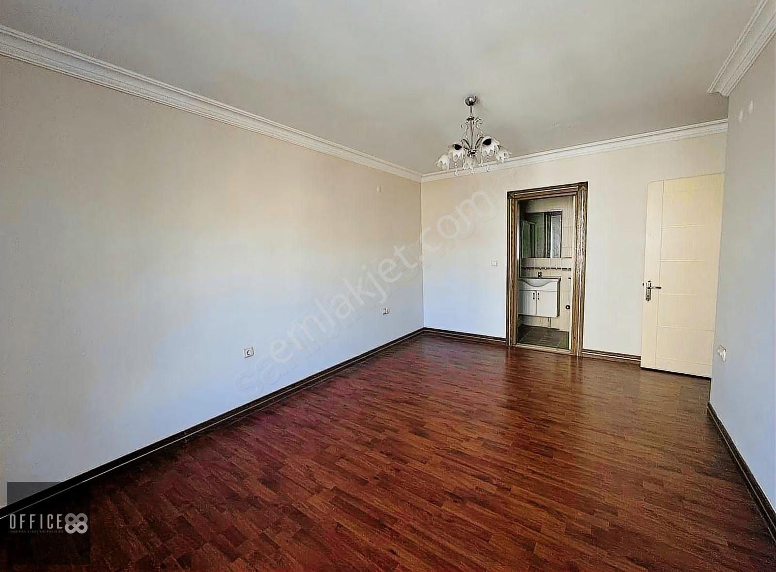 Karşıyaka Bahçelievler Katlı Pazar Yeri Yanı Kiralık Daire - Görsel 13