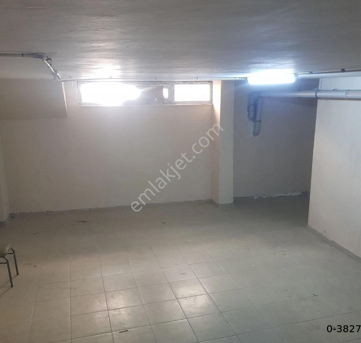 Bağcılar Yüzyıl İskanlı Binada Kiralık Depolu Dükkan - Görsel 16