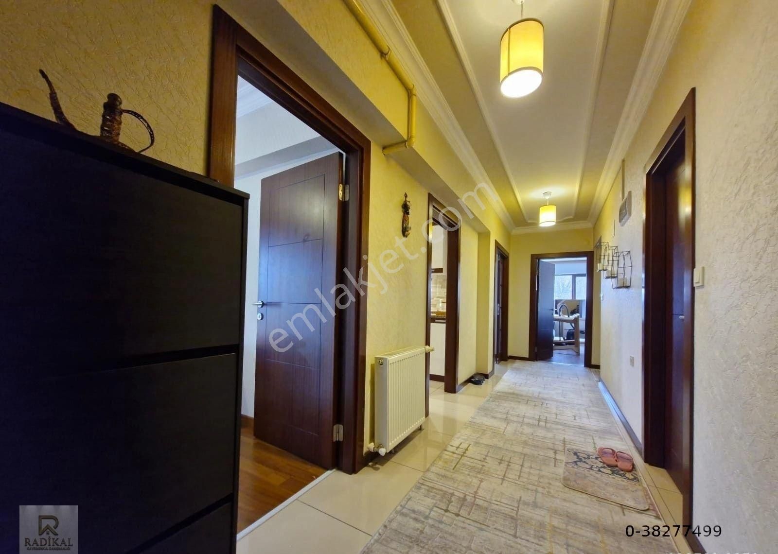 Birlik Mahallesi 489. Sokak Üzerinde Teraslı Satılık 4+1 Emsalsiz M2 Kupon Daire.......