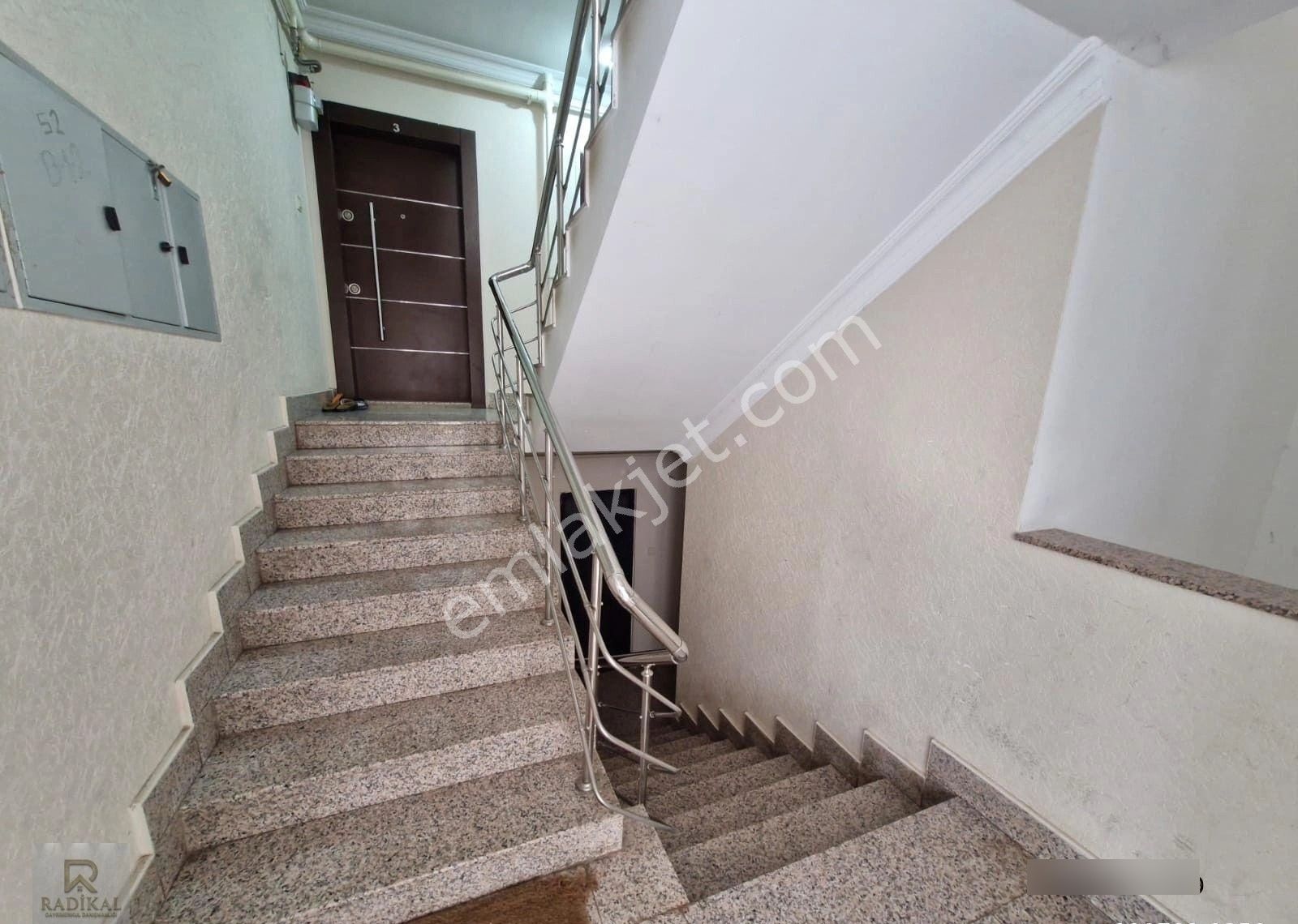 Birlik Mahallesi 489. Sokak Üzerinde Teraslı Satılık 4+1 Emsalsiz M2 Kupon Daire....... - Görsel 9