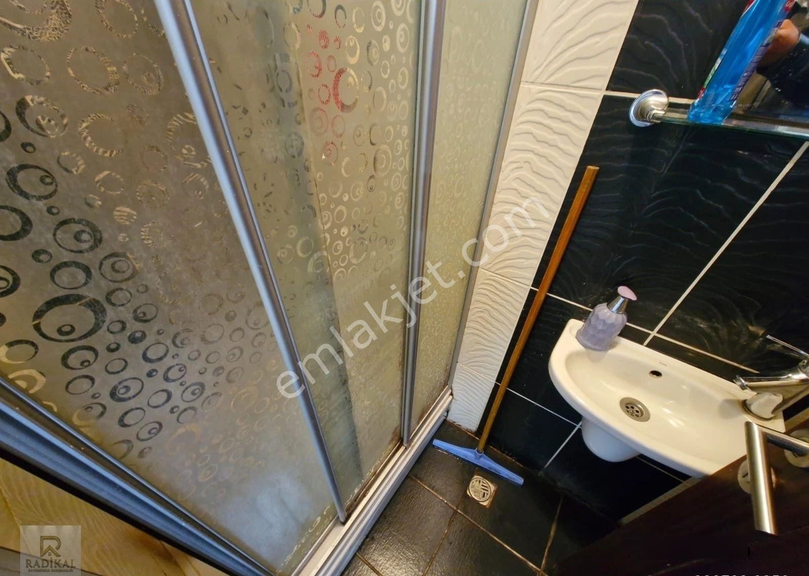 Birlik Mahallesi 489. Sokak Üzerinde Teraslı Satılık 4+1 Emsalsiz M2 Kupon Daire....... - Görsel 2