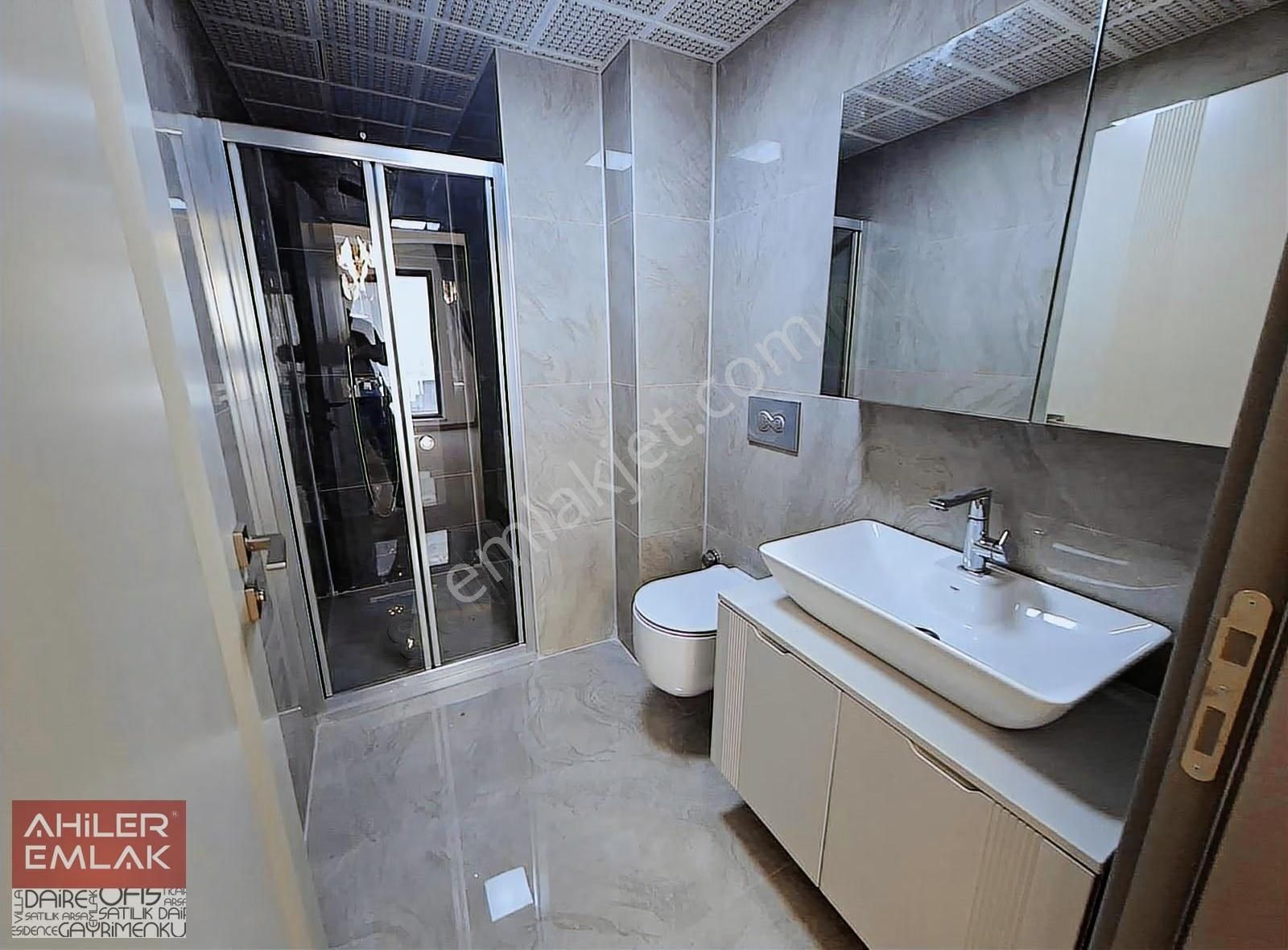 Site İçerisinde 3 Cepheli Full+full Yapılı 8.katta Satılık - Görsel 7