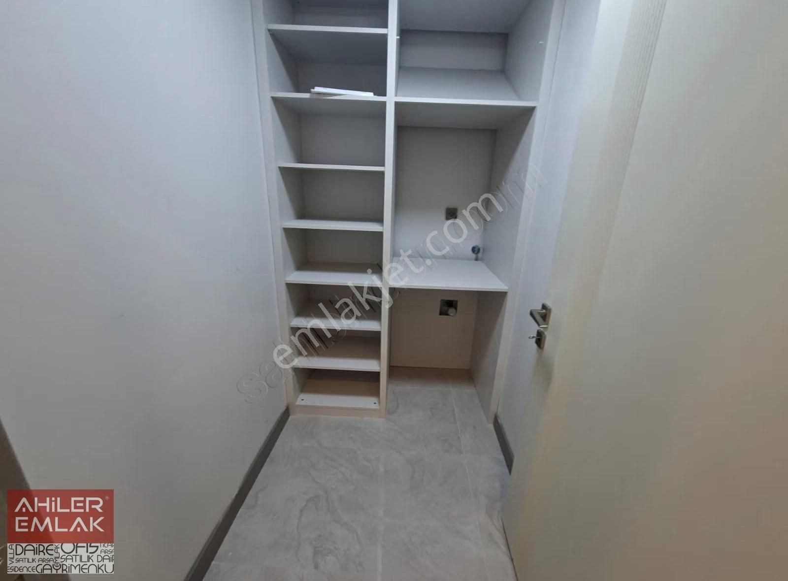 Site İçerisinde 3 Cepheli Full+full Yapılı 8.katta Satılık - Görsel 20