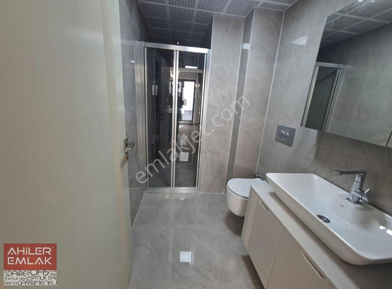 Site İçerisinde 3 Cepheli Full+full Yapılı 8.katta Satılık - Görsel 23