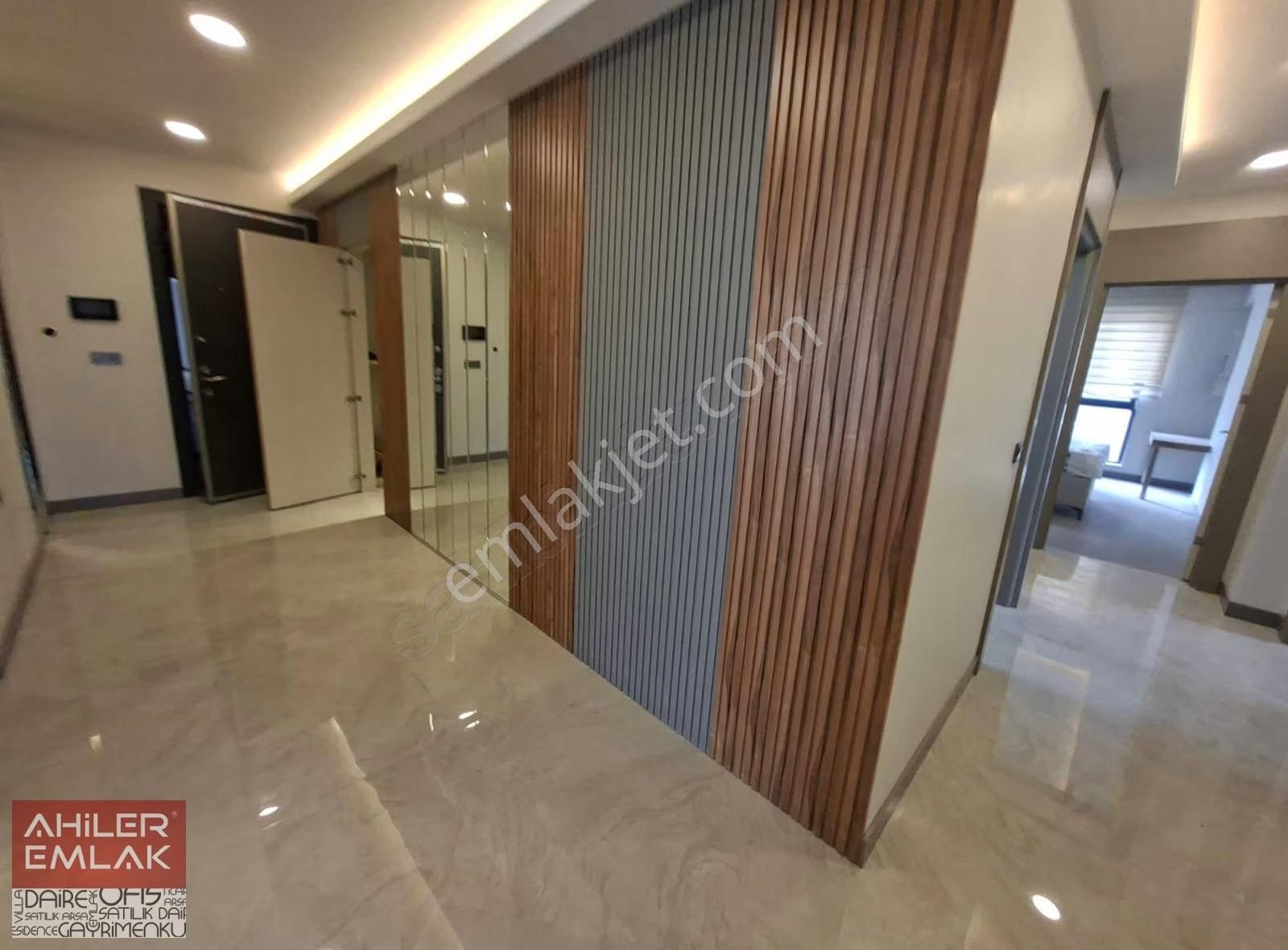 Site İçerisinde 3 Cepheli Full+full Yapılı 8.katta Satılık - Görsel 15