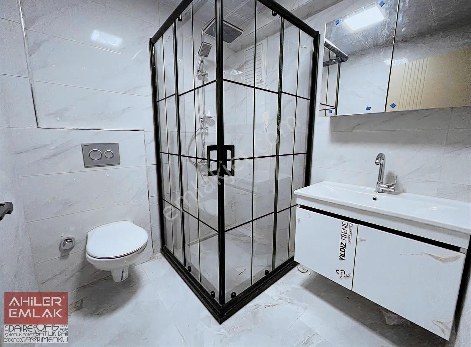 Ahiler'den 5 Oda 1 Salon 240 M2 Güney Dogu Cephe Full Yapılı - Görsel 18