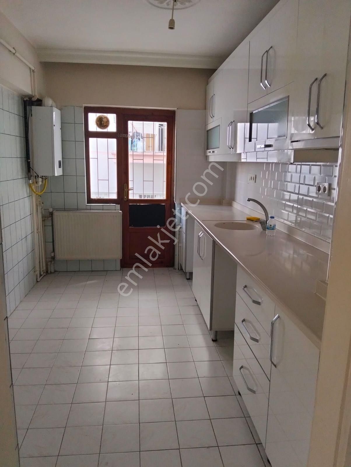 Abidinpaşa Balaban Sokakta Sahibinden Kiralık Daire - Görsel 9