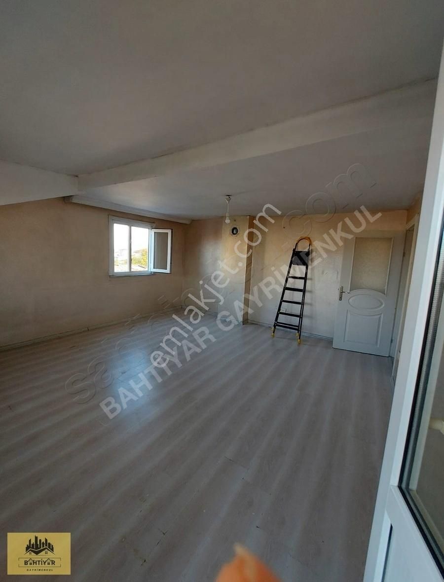 Bahtiyar Gayrimenkulden Satıkıl Daire Sancaktepe Hilal Mahsinde - Görsel 16