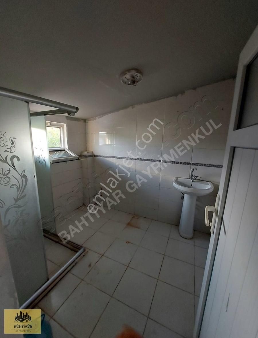 Bahtiyar Gayrimenkulden Satıkıl Daire Sancaktepe Hilal Mahsinde - Görsel 14