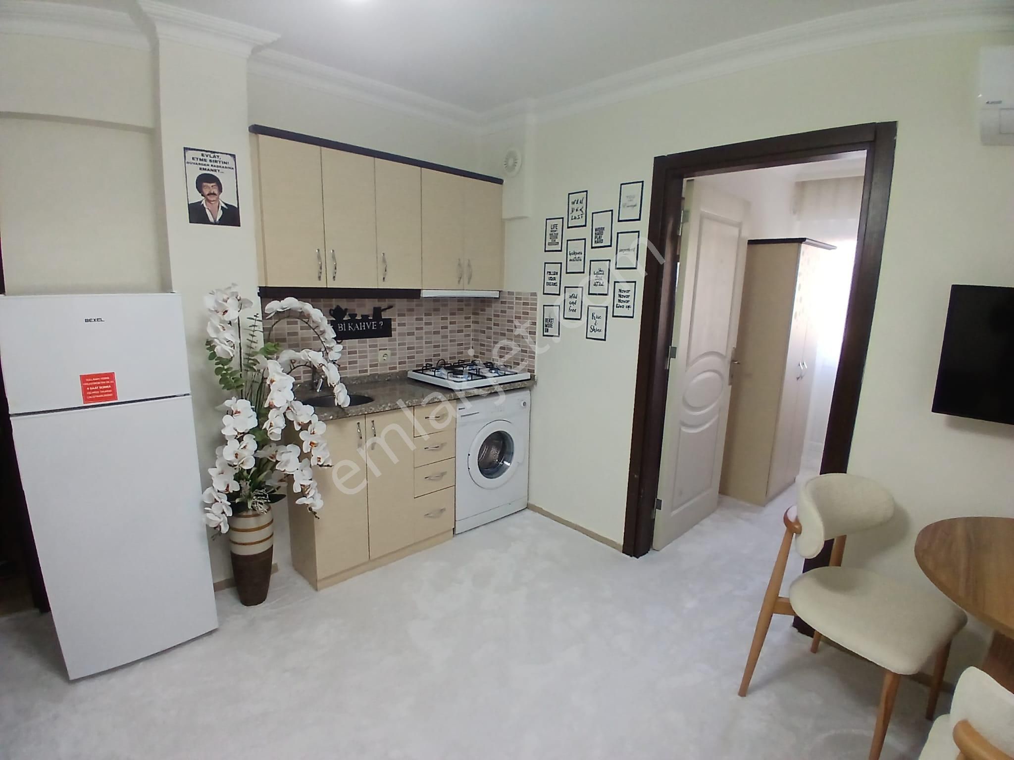 Ender Uysal Gayrimenkulden Üniversiteye Yakın 1+1 Sıfır Eşyalı Balkonlu Arakat Satılık Apart...