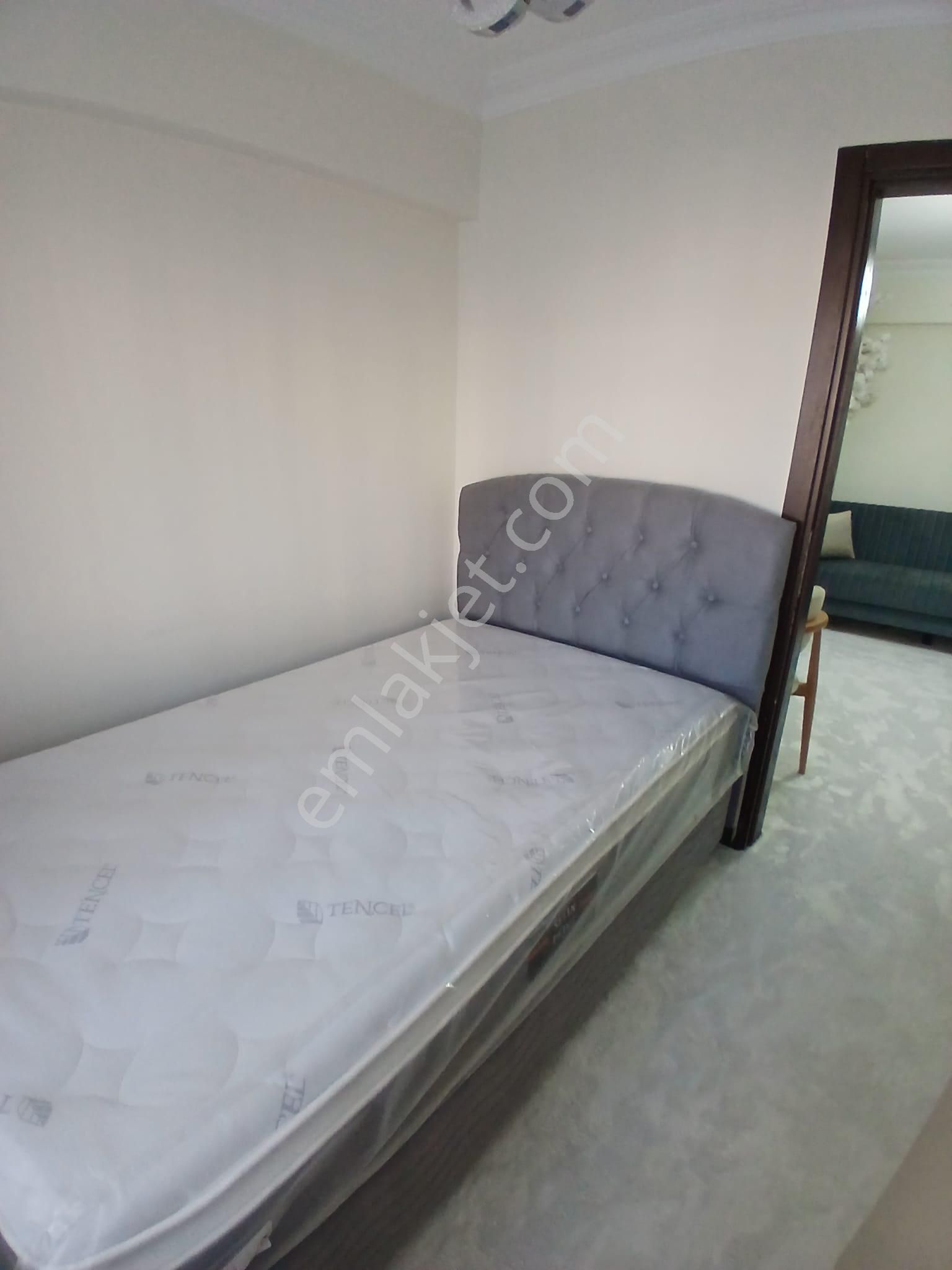 Ender Uysal Gayrimenkulden Üniversiteye Yakın 1+1 Sıfır Eşyalı Balkonlu Arakat Satılık Apart... - Görsel 6