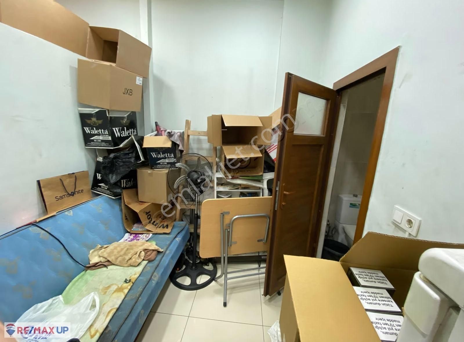 Ata Cd. Üzerinde Kupon Satılık Dükkan - Görsel 8