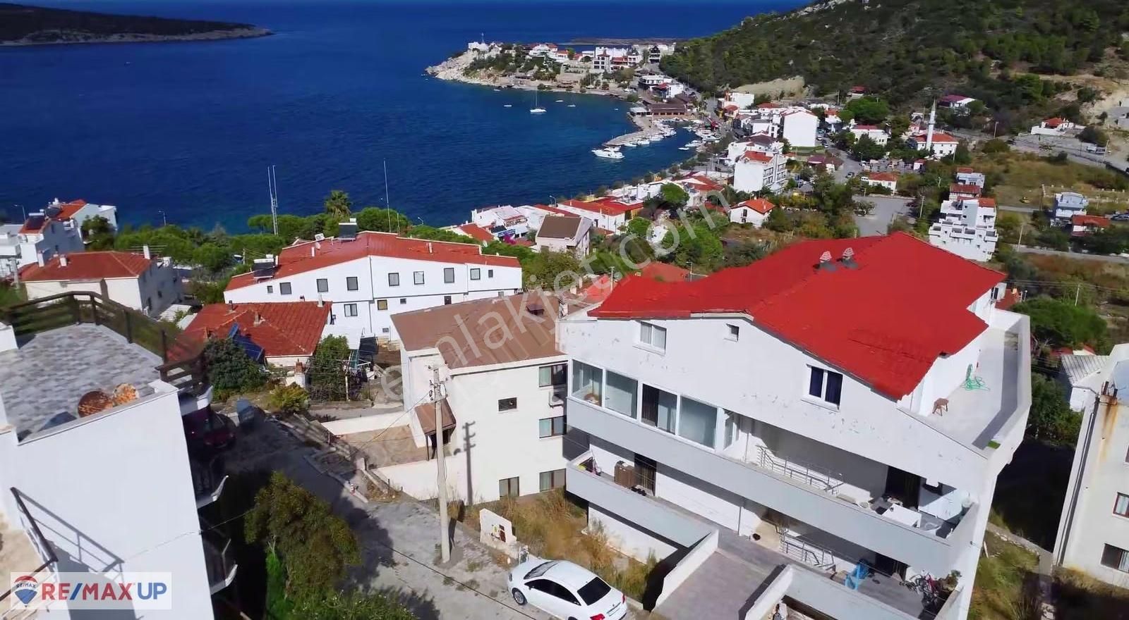 Deniz Manzaralı 378 M² Konut İmarlı Arsa!!