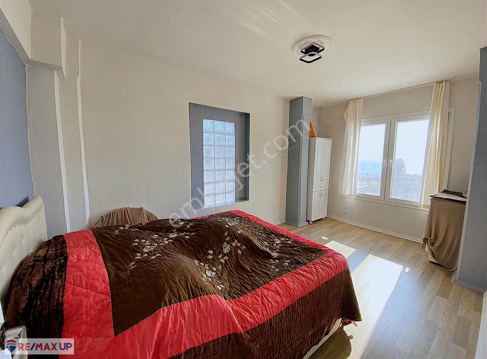 Menderes Özdere Deniz Ve Doğa Manzaralı Satılık Bahçe Ve Ev - Görsel 19