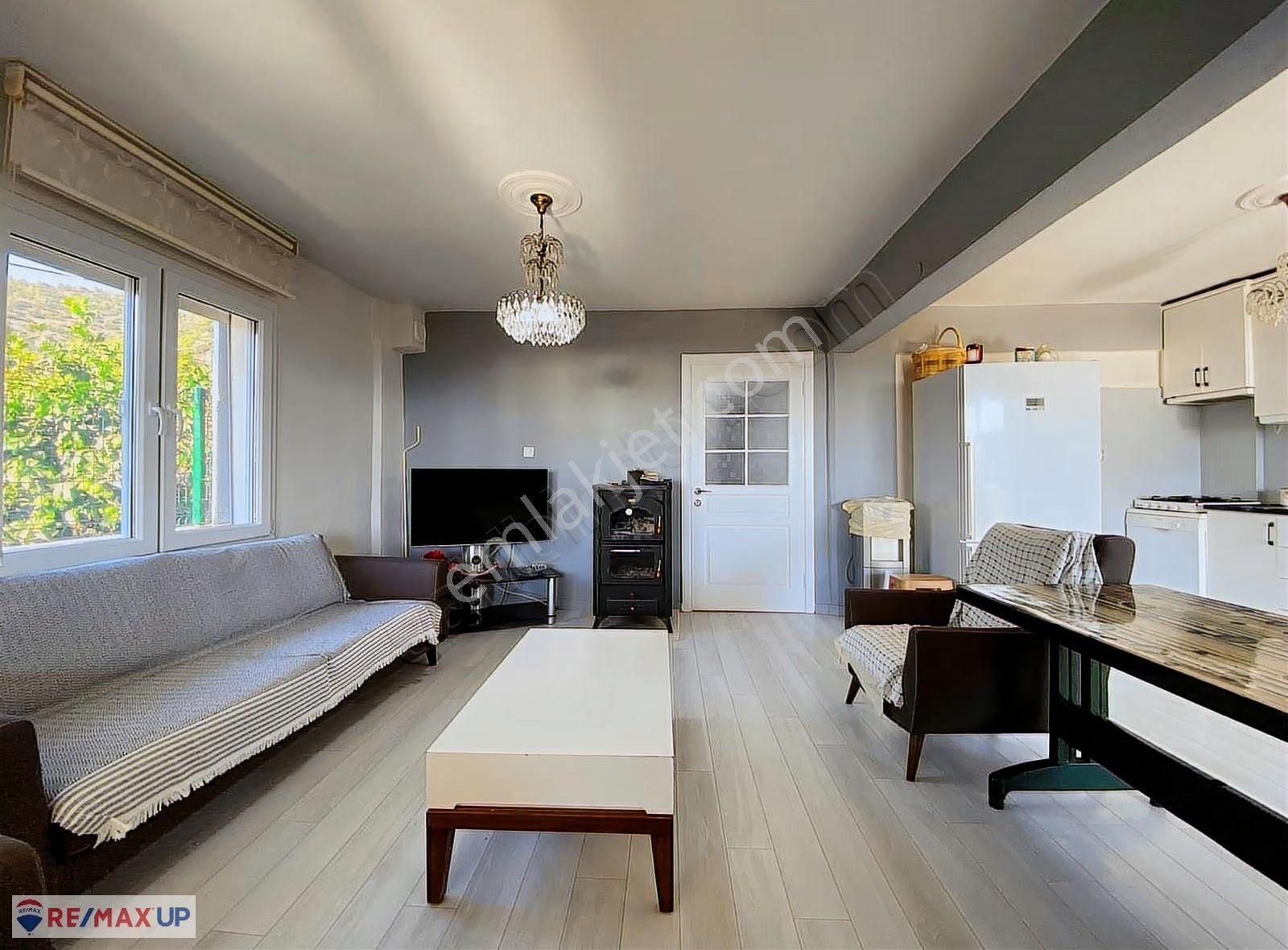 Menderes Özdere Deniz Ve Doğa Manzaralı Satılık Bahçe Ve Ev - Görsel 3