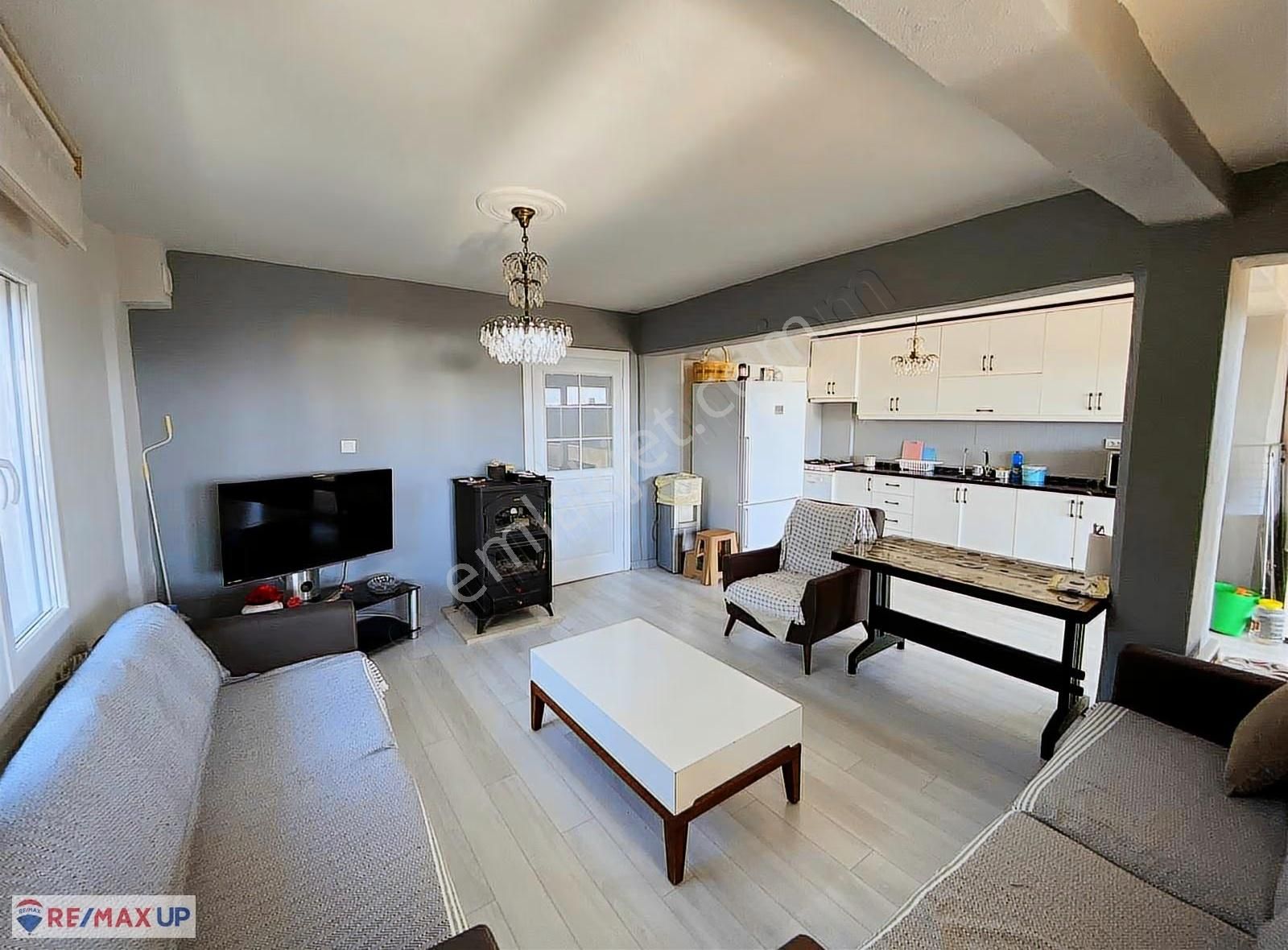 Menderes Özdere Deniz Ve Doğa Manzaralı Satılık Bahçe Ve Ev - Görsel 17