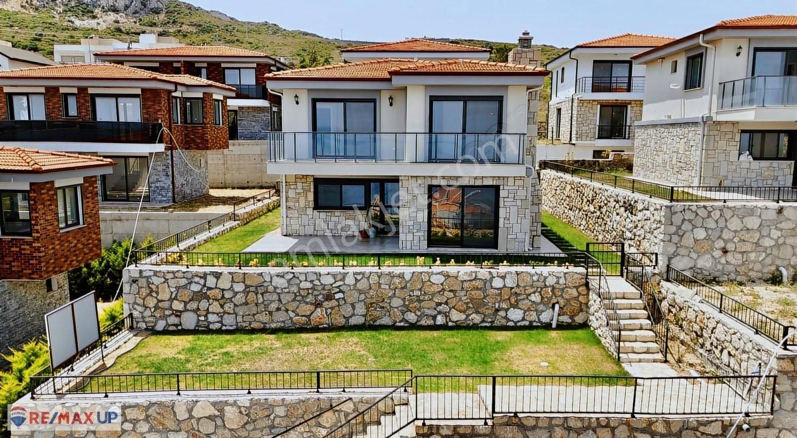 Bozköy'de Deniz Manzaralı, Geniş Bahçeli, 4+1 Müstakil Villa - Görsel 16