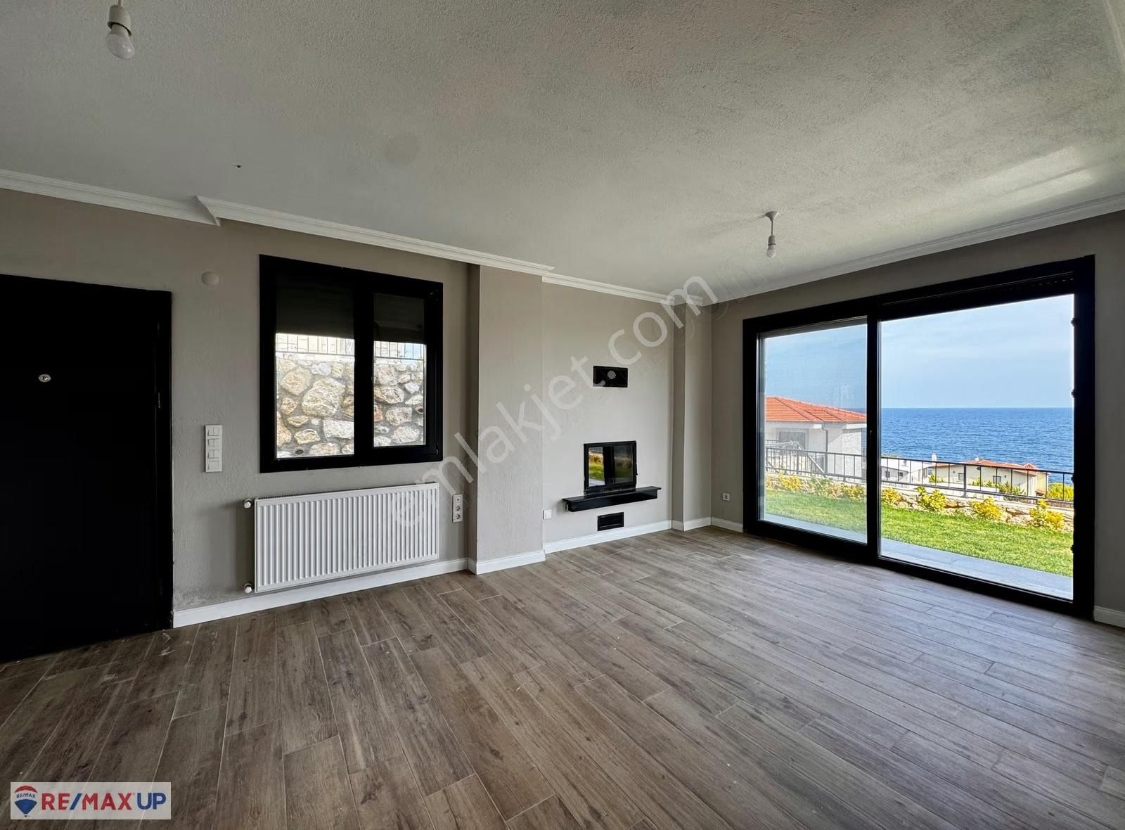 Bozköy'de Deniz Manzaralı, Geniş Bahçeli, 4+1 Müstakil Villa - Görsel 13