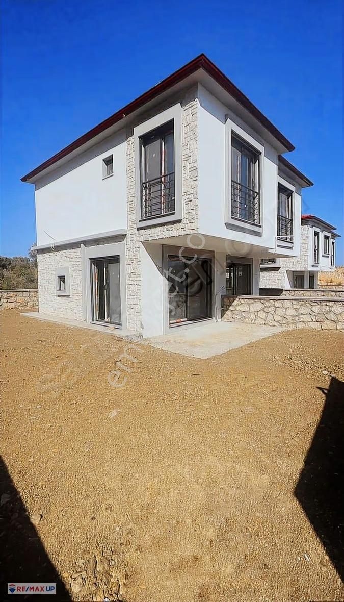 Denize Yakın Konum | Karaburun Bozköy'de Satılık 2+1 Villa - Görsel 3