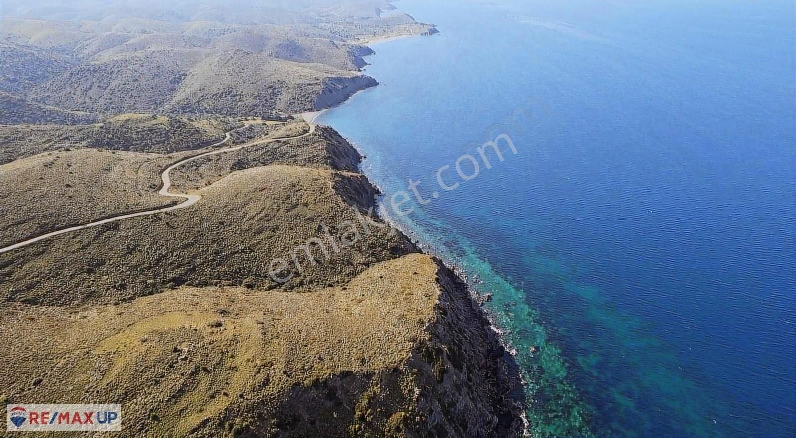 Sarpıncık Da İçerisinde Suyu ,yolu Olan Deniz Manzaralı Arazi - Görsel 25