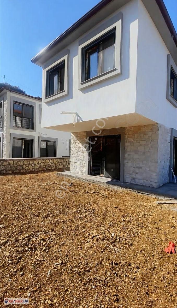 200m² Özel Bahçeli, Sıfır Tam Müstakil 3+1! - Görsel 12