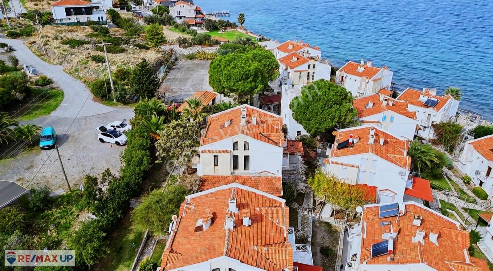 Denize Sıfır Baksat Sitesinde 3+1 Villa - Görsel 29