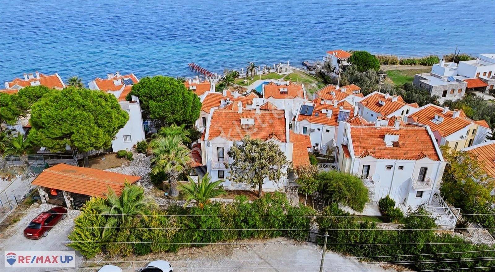 Denize Sıfır Baksat Sitesinde 3+1 Villa - Görsel 23